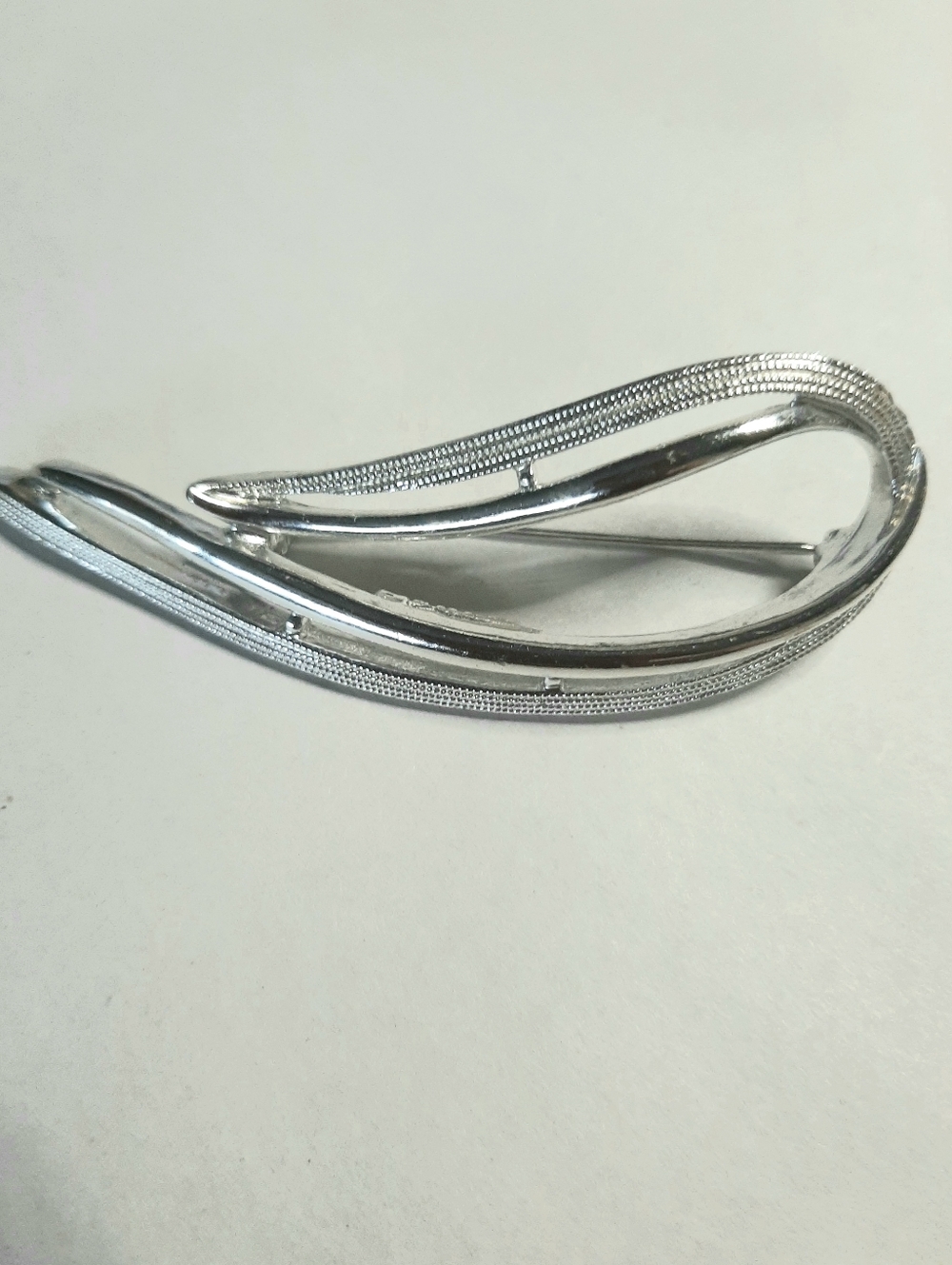VTG Sarah Coventry Brooch